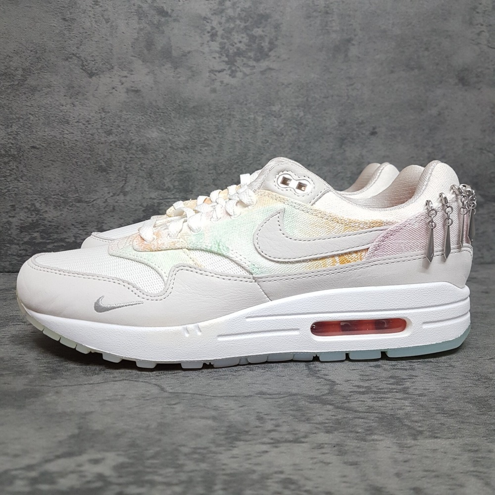 NIKE Air Max 1 Metal Charms‎ Shoes Womens Size 9.5 White Phantom Mint Foam
